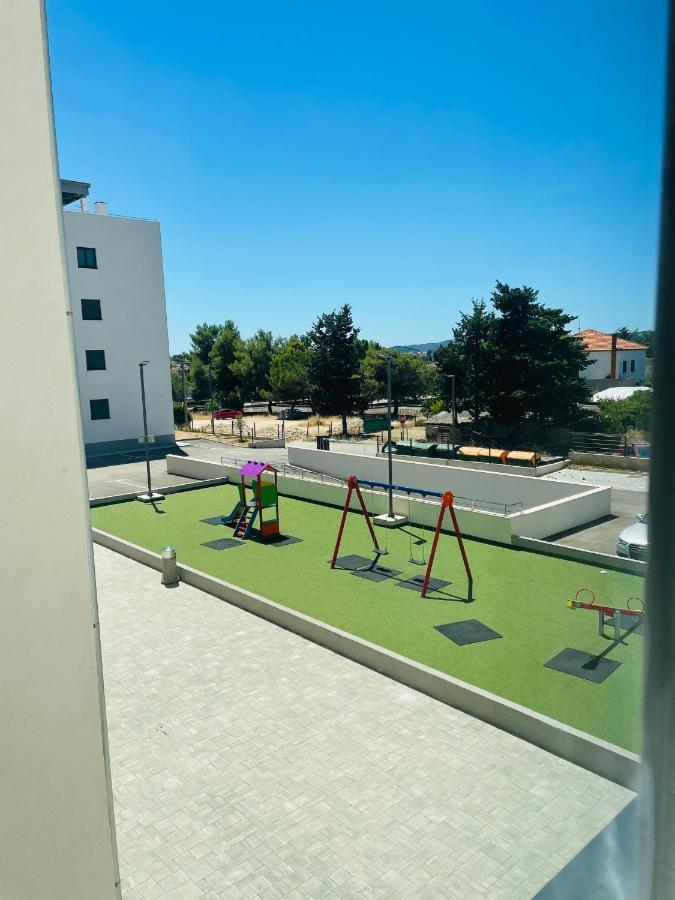 Apartment Diana Zara Parking Free Exterior foto